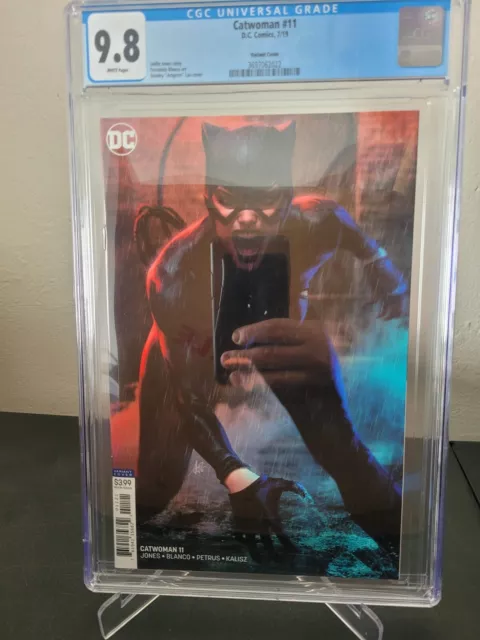 Catwoman #11 Cgc 9.8 Graded Dc Comics 2019 Stanley Artgerm Lau Variant Cover