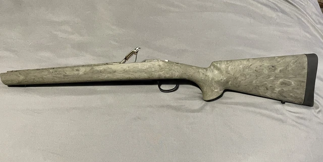 Remington 700 Sa Hogue overmolded ghillie green pillar-bedded stock
