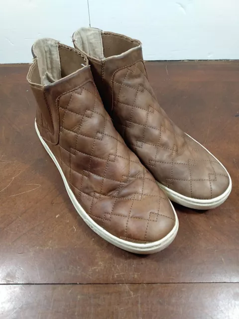 UGG Hollyn Deco Quilted Bootie Brown W 11 Very Nice (Read) Fast Safe Shipping