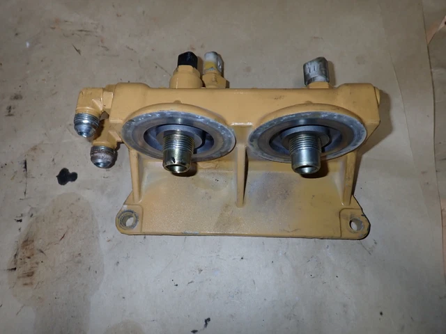 CATERPILLAR CAT C9.3 Diesel Engine Fuel Filter Base 348-7307 Dozer D6T