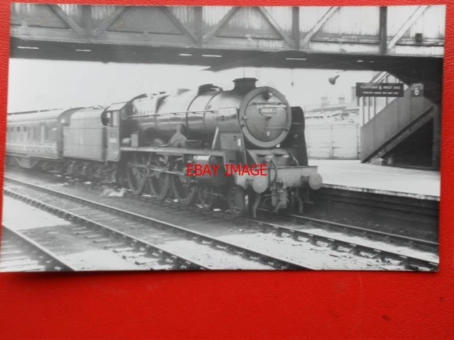PHOTO LMS Royal Scot Scot 4 6 0 46145 The Duke Of Wellington s Regt photo-lms-royal-scot-scot-4-6-0-46145-the-duke-of-wellington-s-regt