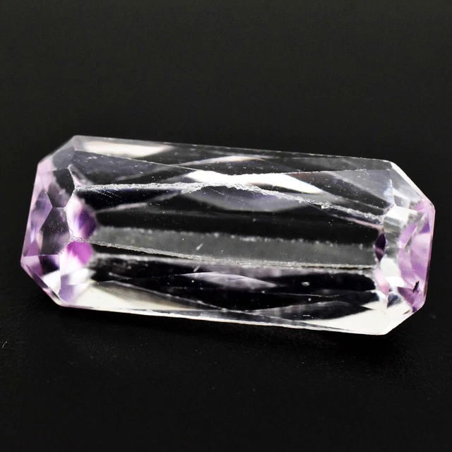 Pierre Précieuse Kunzite Rose Naturelle 43,39 Ct Taille Émeraude - VVS - Afghanistan