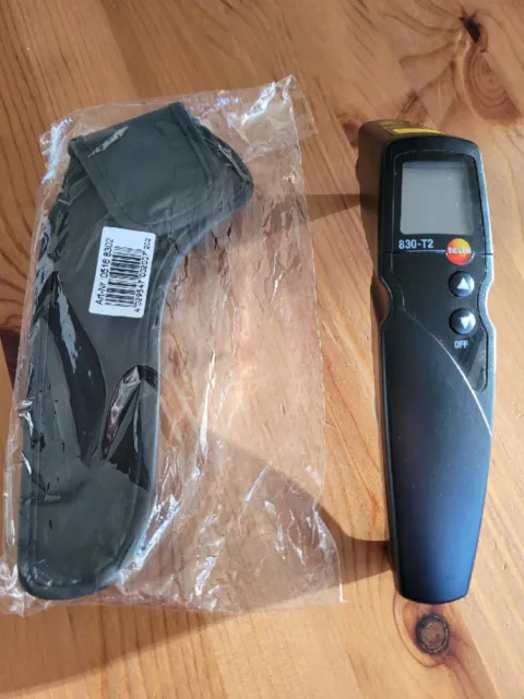 Testo 830-T2 Thermometer 2-Punkt Infrarot, guter Zustand, mit Schutztasche