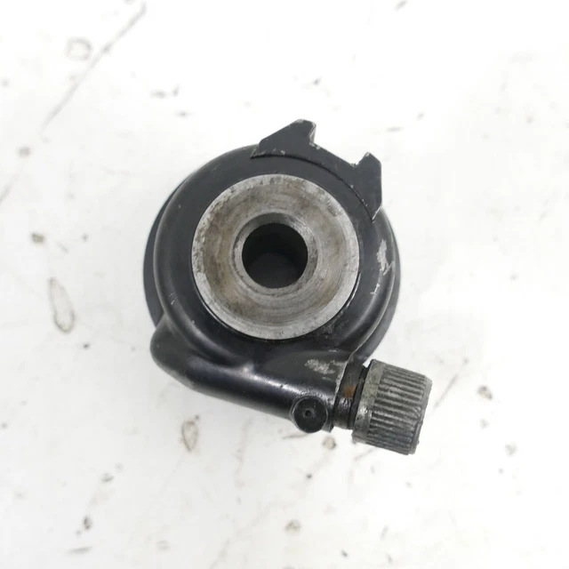 Speedometer drive 17 inch universal right | Scooter Parts