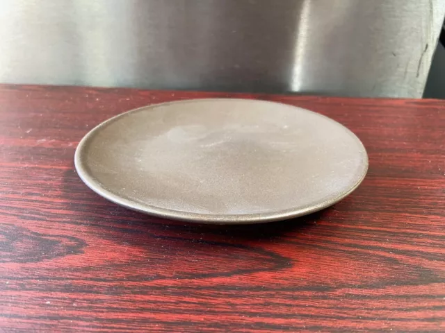 NEW 6-1/2" Round Coupe Plate Ziena Chocolate Trimark 922451 #9002