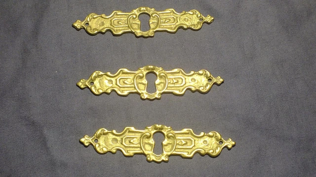 Satz x3 Beschlag Schlüsselblende neo Barock antik universel Messing Guß