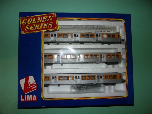 LIMA 149814 -COFFRET 3 voitures RIB 76 + 1 locomotive SNCF HO état