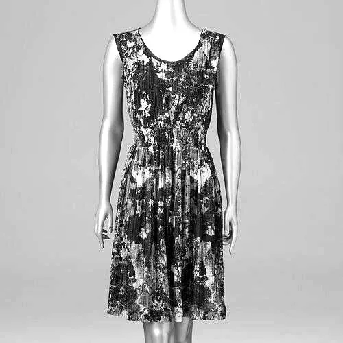 Women's Simply Vera Vera Wang Smocked Empire Dress "Nature Caused B", MSRP $58 (