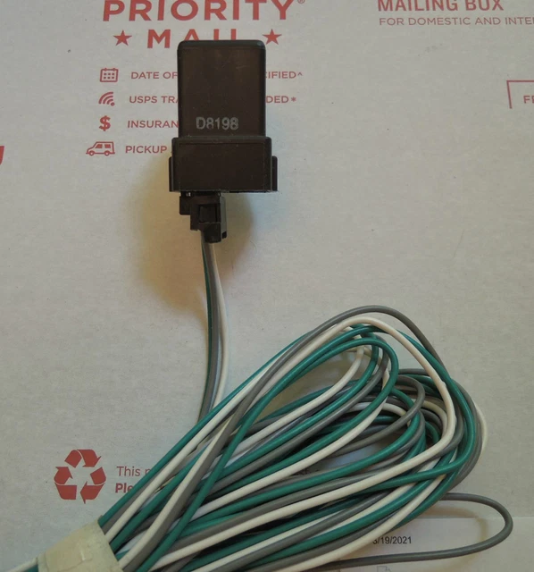 NOS POWER ANTENNA Relay 19841996 GM part Chevy Corvette 5.7L V8 1985