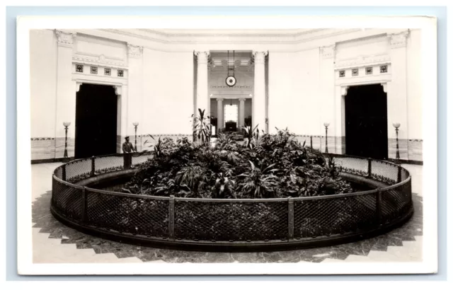 Postcard Shedd Aquarium, Grant Park, Chicago, IL dated 1941 RPPC H8