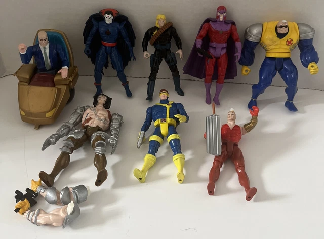 Vintage Lot of  1980-1990’s Toy Biz Toybiz Marvel Figures & Accessories