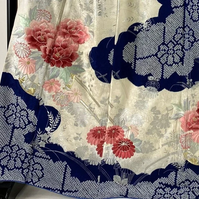 Japanese Kimono Furisode Pure Silk Yamato Frail Embroidery Tie-Dyeing Blue 2