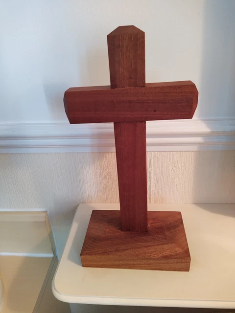 Mesa de madera Memorial cruz liso Supele RASGA sobre soporte