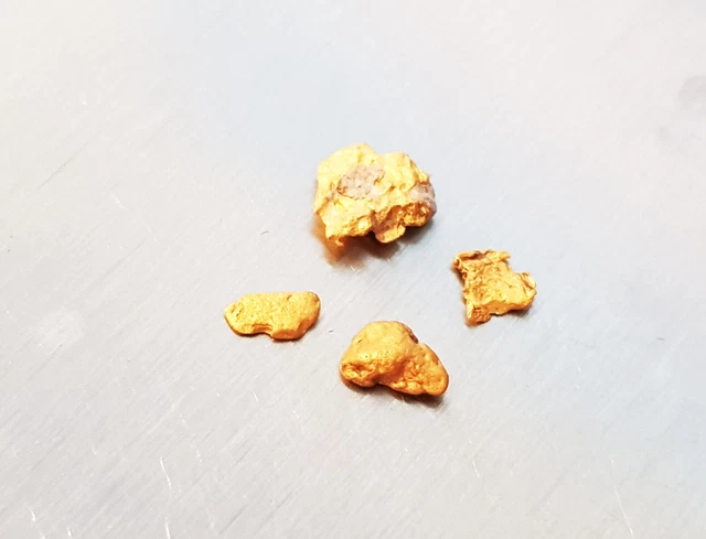 Australian Natural Gold Nuggets 4 pieces - 0.25 grams total.