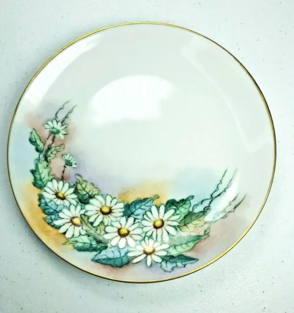 Antique Hand Painted Wall Plate SIGNED Porcelain Daisy Flowers Gold 7 1/2” Dia