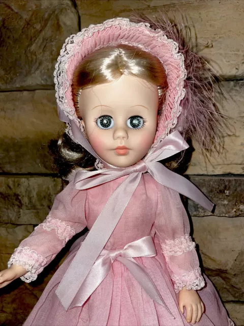 Marjorie Spangler “Sunday Social” 15in. Vinyl Doll - Limited Edition - Nice! 2