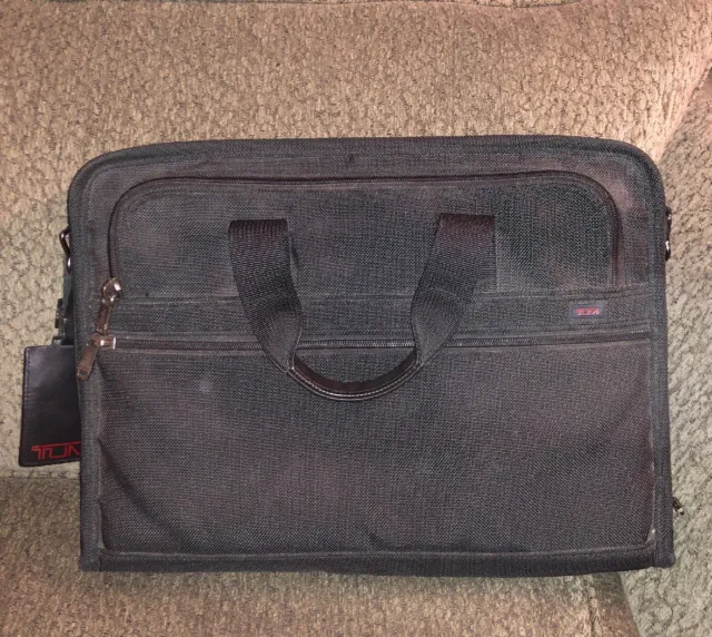 Tumi Black Ballistic Nylon Laptop Slim Design Briefcase Messenger Bag 26011D4