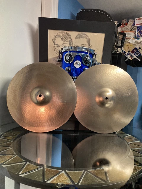 Paiste Giant Beat 15 Inch Pre Serial Number Wh.Label 1960’s 851/984g Beautiful Paiste Giant Beat 15 Inch Pre Serial Number Wh.Label 1960’s 851/984g Beautiful