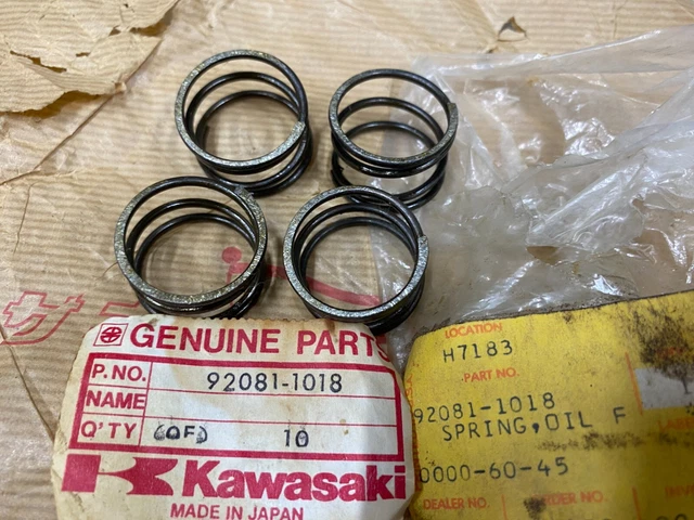 KAWASAKI NOS CLUTCH SPRING SET (6) A7 A7SS 350 Avenger