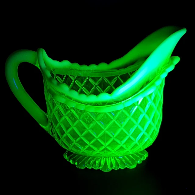 Antique Victorian c1900 Davidson Primrose Pearline Vaseline Glass Jug / Creamer