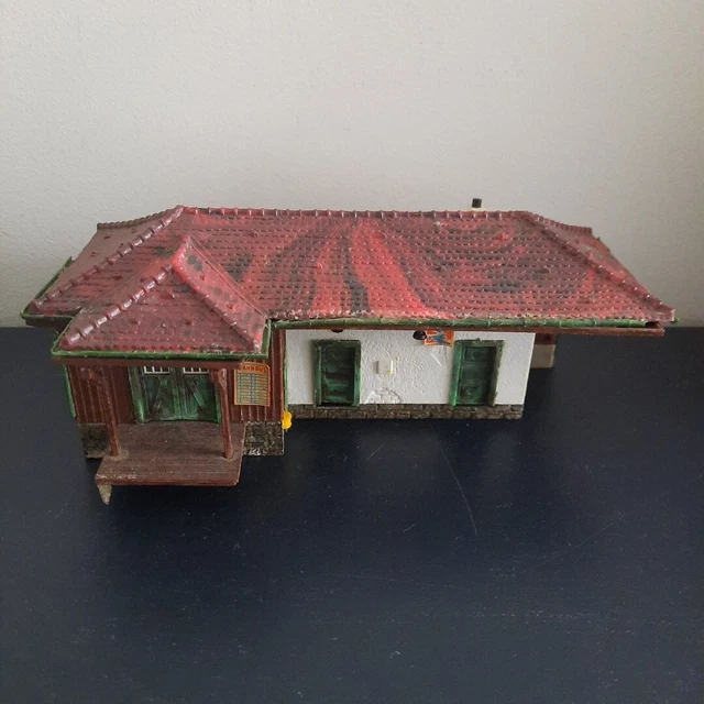 Totem Couleur Total - Décor Train HO - Modélisme Ferroviaire échelle 1/87