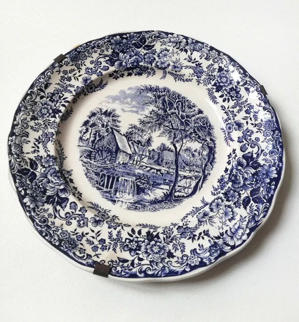 ASSIETTE PLATE FAÏENCE BORD RELIEF - Écru | France