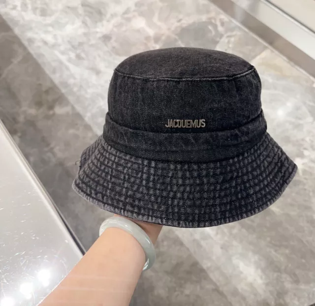 Jacquemus Black Bucket Hat Breathable Spring and Summer Sun Hat