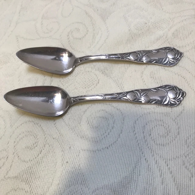 2 Antique Wm. Rogers & Sons AA "Sunkist" Grapefruit Spoons Pat May, 1910 2 Antique Wm. Rogers & Sons AA "Sunkist" Grapefruit Spoons Pat May, 1910