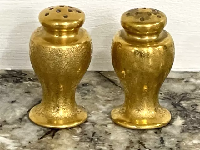 Vintage Stouffer Gold Floral Etched Salt And Pepper Shakers