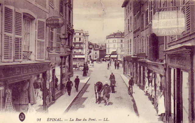 CPA 88 LORRAINE Vosges EPINAL Rue du Pont Mercerie ALBA - PIERROT Magasin REYNES