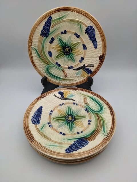 suite de 4 assiettes à dessert faïence barbotine Wasmuel XIXème