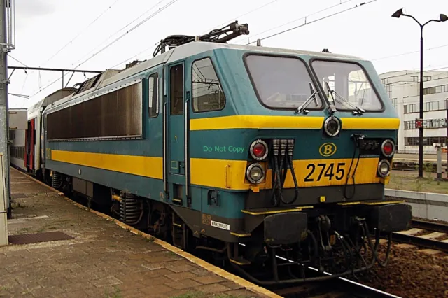 F10 6x4 Glossy Photo SNCB Class 27 2745 @ Antwerpen Berchem (2)