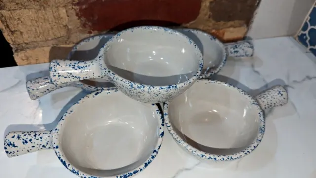 5 Vtg Monmouth USA Maple Leaf Pottery Crock Handled Soup Bowls Blue Sponge Paint