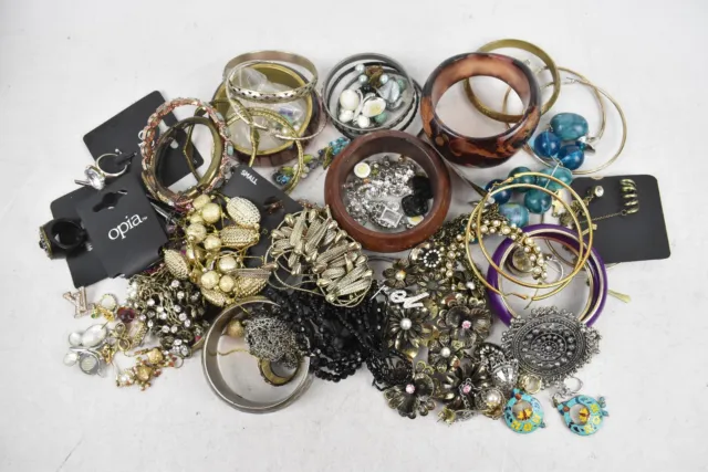Job Lot of Various Costume Jewellery 1.3KG. Beads, Bangles, Necklaces