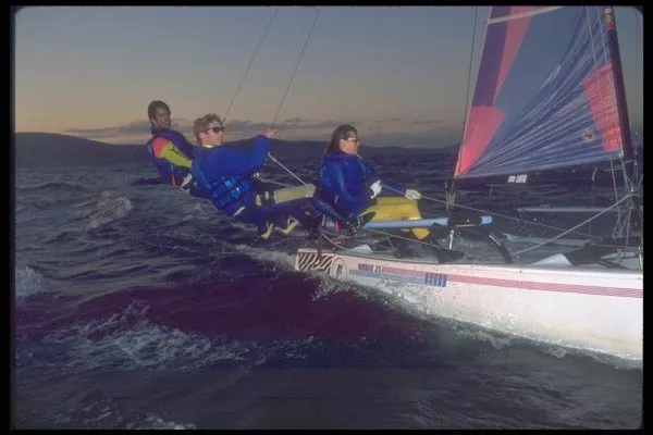 172030 Scott Rocknaks Hobie 21 In Full Force Camden Maine A4 Photo Print