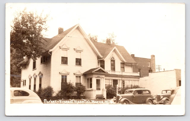 c1940s~Wayne Michigan MI~Parker Vincent Hospital~Downtown~Cars~RPPC VTG Postcard