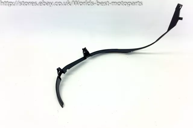 BMW E60 530d (1P) 5 SERIES REAR LIGHT COVER SURROUND TRIM LH 7060045