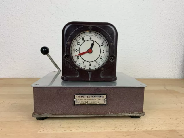 Taximètre 1930 objet de curiosité bakelite vintage