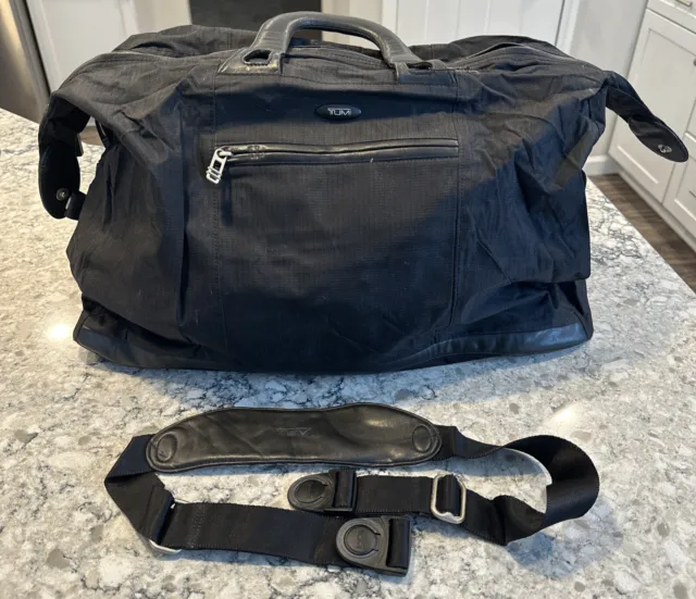 TUMI Large Duffel Black Travel Bag 2562D Nylon Leather Handle READ!