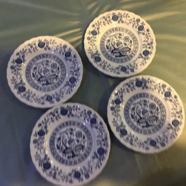 Set of  4 Blue Heritage Enoch Wedgwood England Blue Onion Bread & Butter Plates