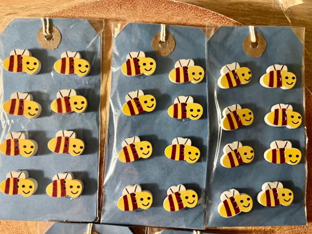 40 BUMBLE BEE🐝Wood Buttons🧵SCRAPBOOKING📕SEWING🪡CRAFTING✂️CARD MAKING