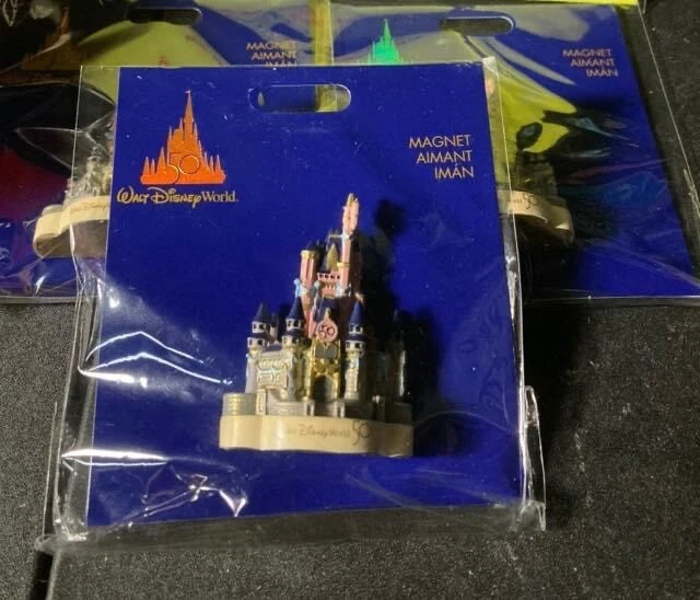 DISNEY PARKS WALT Disney World 50th Anniversary Cinderella Castle