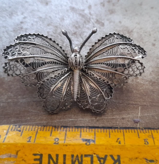 Ancienne broche en filigrane d'argent - Collection