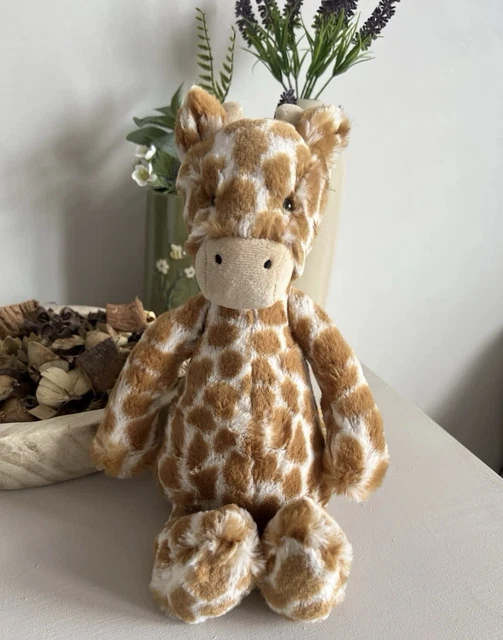 JELLYCAT BNWT I am Original Bashful Giraffe Medium Very Soft Cute Plush ...