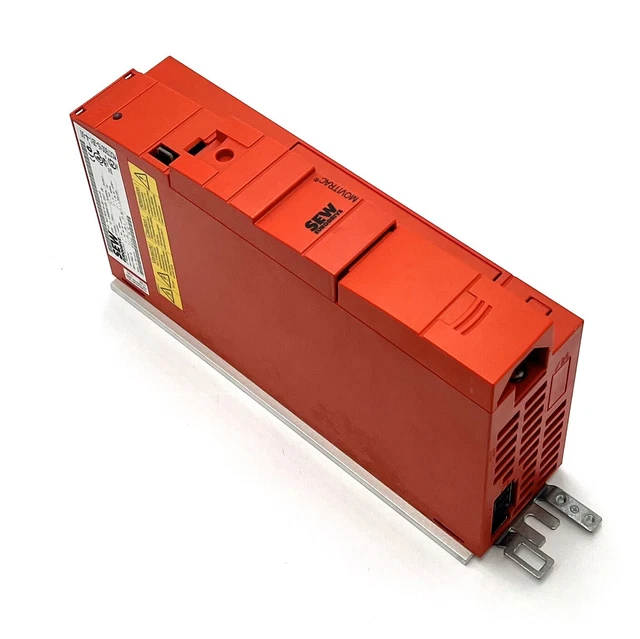 SEW EURODRIVE MOVITRAC B MC07B0015-2B1-4-00 1,5kW Frequenzumrichter ...