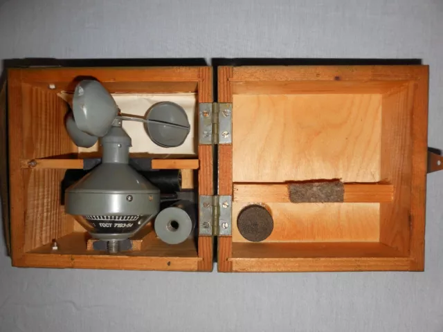 Vintage Soviet USSR Mechanical Anemometer Wind meter ARI-49 with box