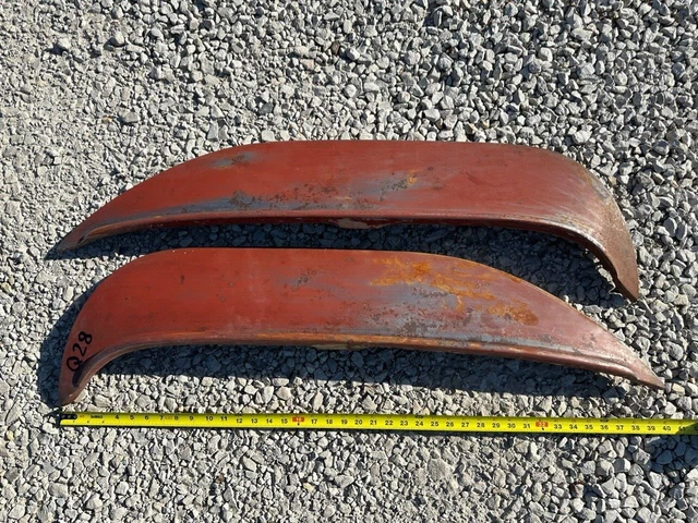 Vintage PAIR Old 1957 58 FORD ? Modified Foxcraft Steel FENDER SKIRTS Q28 Vintage PAIR Old 1957 58 FORD ? Modified Foxcraft Steel FENDER SKIRTS Q28