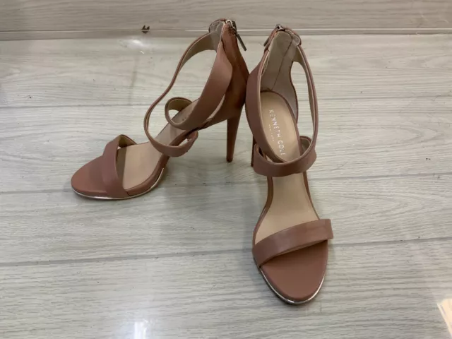 Kenneth cole new hotsell york berry wraparound sandal