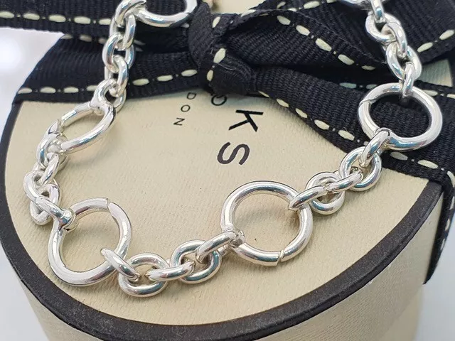 Links of london capture charm bracelet sale