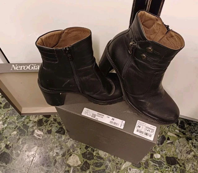 Tronchetti Nero Giardini I308722DE In Pelle Per Donna - Tacco 10cm, Made In Italy, Chiusura Con Zip